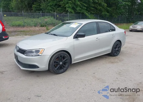 2011 Volkswagen Jetta 2.0L S from USA, damaged, VIN 3VW1K7AJ8BM327709